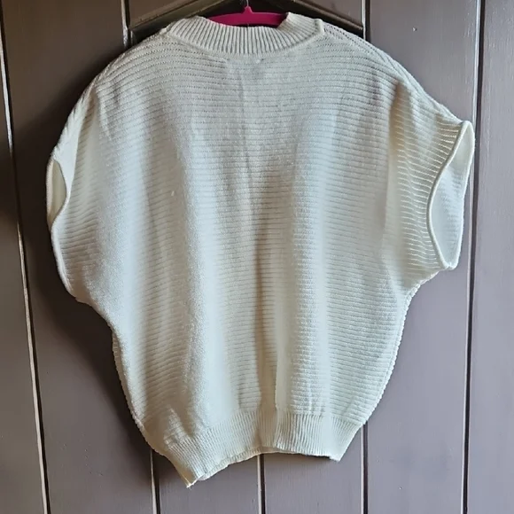 Eesome Cream Sweater with Colorful Embroidered Floral Accents - Picture 6 of 10